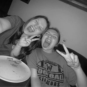 Meet your Posher, Eliza